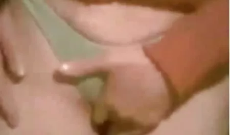در سوراخ یک لیزا جوان و بقایای اسپرم روی صورت دانلود بهترین فیلمهای پورن قرار گرفت