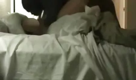 پرش به آلت تناسلی مرد (عکاسی بهترین کلیپ های سکسی خارجی از نزدیک)