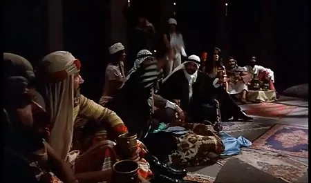 دختران بهترین ویدیو سکسی جوان با اسباب بازی های جنسی بازی می کنند